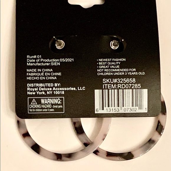 Acrylic Stud Hoop Earrings $9 - Picture 3 of 10